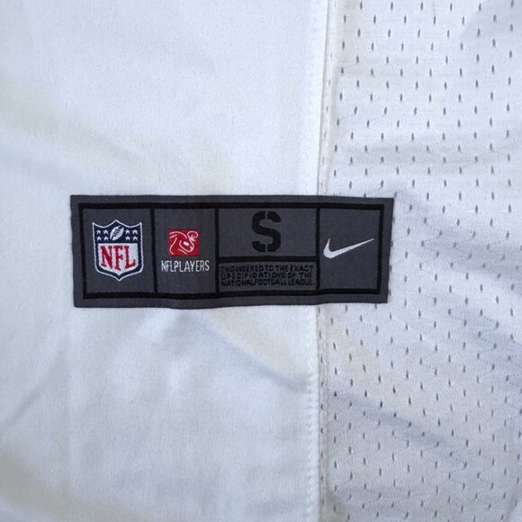 Nike NFL Kansas City Chiefs Kareem Hunt #27 On Field White Football Jersey S - Picture 5 of 5